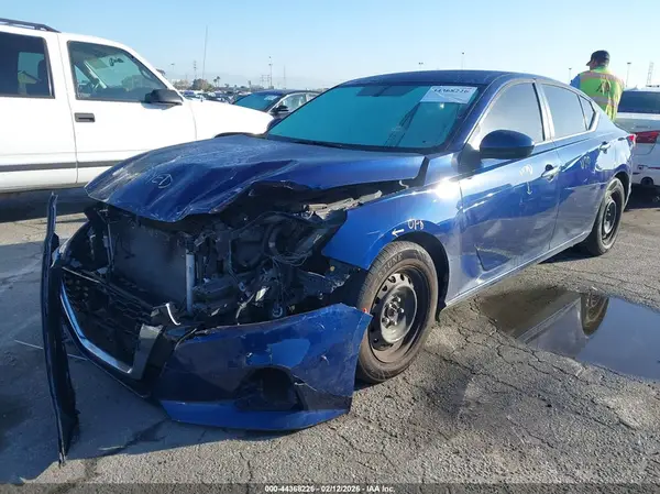 1N4BL4BV2LC136364 2020 NISSAN ALTIMA - Image 2