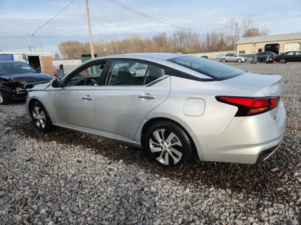 1N4BL4BV2LC139250 2020 NISSAN ALTIMA - Image 2