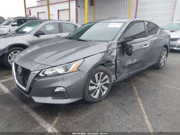 1N4BL4BV2LC166223 2020 NISSAN ALTIMA - Image 2