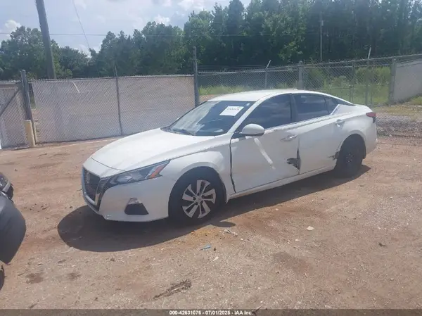 1N4BL4BV2LC170661 2020 NISSAN ALTIMA - Image 2