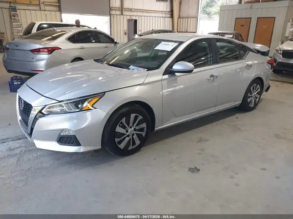 1N4BL4BV2LC183801 2020 NISSAN ALTIMA - Image 2