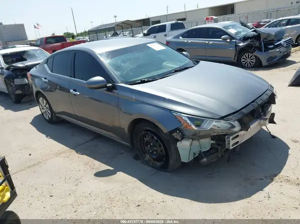 1N4BL4BV2LC193180 2020 NISSAN ALTIMA - Image 1