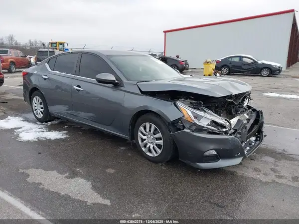 1N4BL4BV2LC194958 2020 NISSAN ALTIMA - Image 1