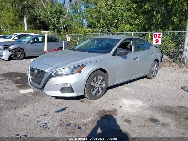 1N4BL4BV2LC197150 2020 NISSAN ALTIMA - Image 2