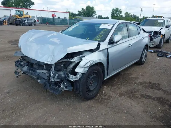 1N4BL4BV2LC211323 2020 NISSAN ALTIMA - Image 2