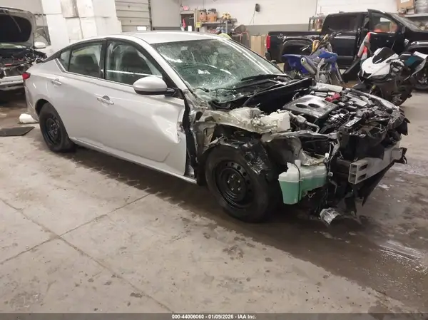 1N4BL4BV2LC213055 2020 NISSAN ALTIMA - Image 1