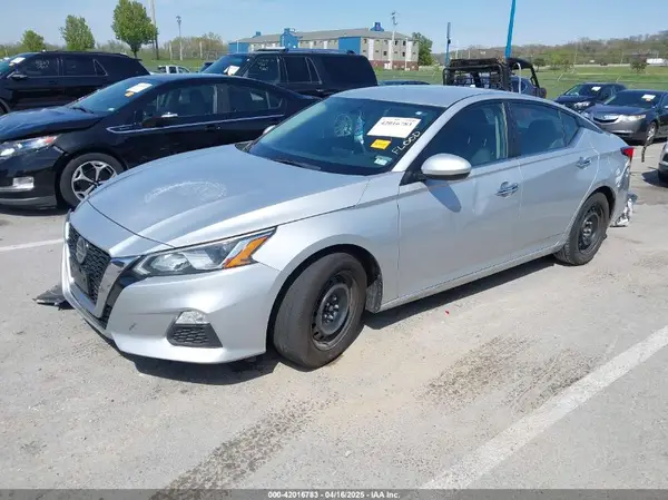 1N4BL4BV2LC217770 2020 NISSAN ALTIMA - Image 2