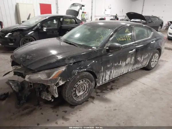 1N4BL4BV2LC220488 2020 NISSAN ALTIMA - Image 2