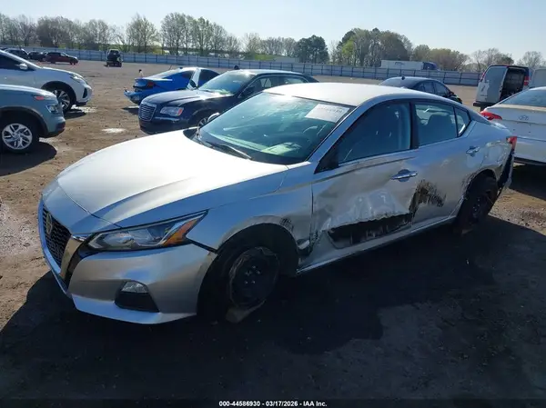 1N4BL4BV2LC238392 2020 NISSAN ALTIMA - Image 2