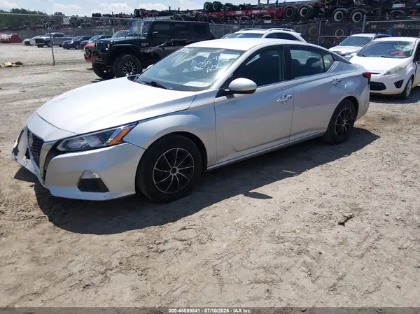 1N4BL4BV2LC238442 2020 NISSAN ALTIMA - Image 2