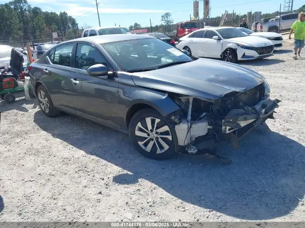 1N4BL4BV2LC239557 2020 NISSAN ALTIMA - Image 1