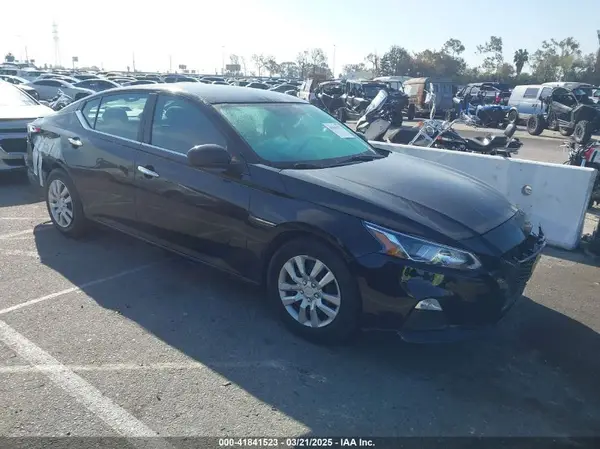 1N4BL4BV2LC242555 2020 NISSAN ALTIMA - Image 1
