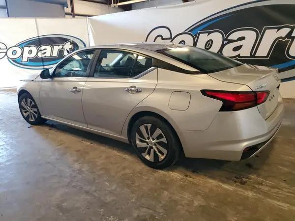 1N4BL4BV2LC251661 2020 NISSAN ALTIMA - Image 2
