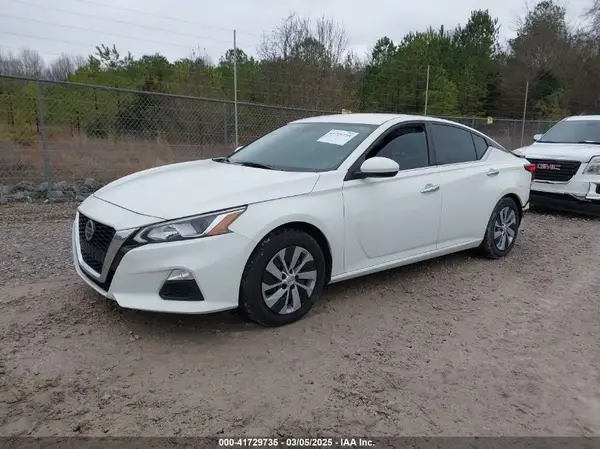 1N4BL4BV2LC252583 2020 NISSAN ALTIMA - Image 2