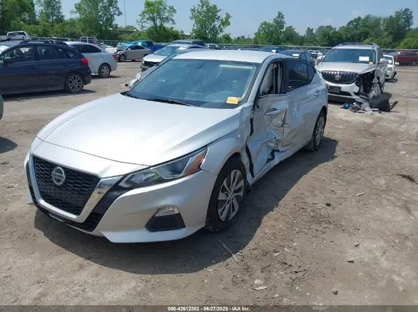 1N4BL4BV2LC255239 2020 NISSAN ALTIMA - Image 2