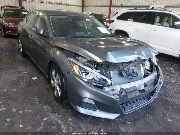 1N4BL4BV2LC259789 2020 NISSAN ALTIMA - Image 1