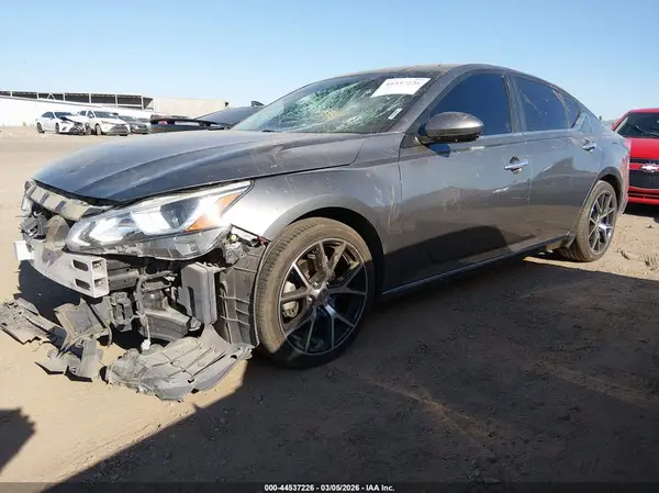 1N4BL4BV2LC260747 2020 NISSAN ALTIMA - Image 2