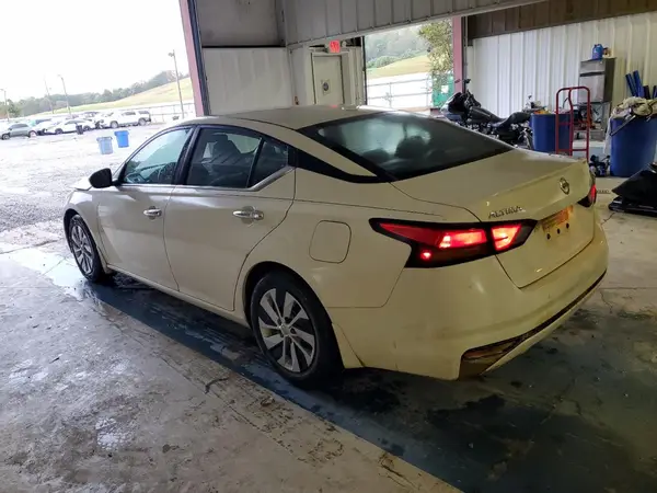 1N4BL4BV2LC268668 2020 NISSAN ALTIMA - Image 2
