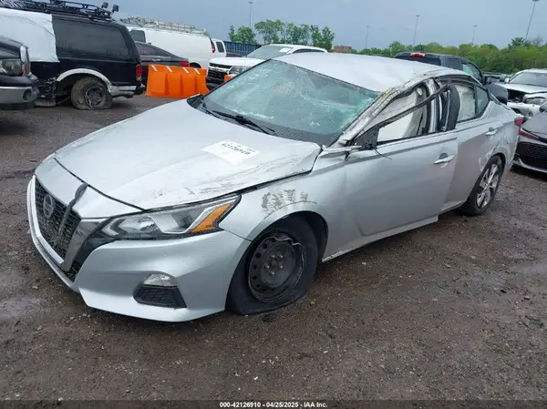 1N4BL4BV2LN301799 2020 NISSAN ALTIMA - Image 2