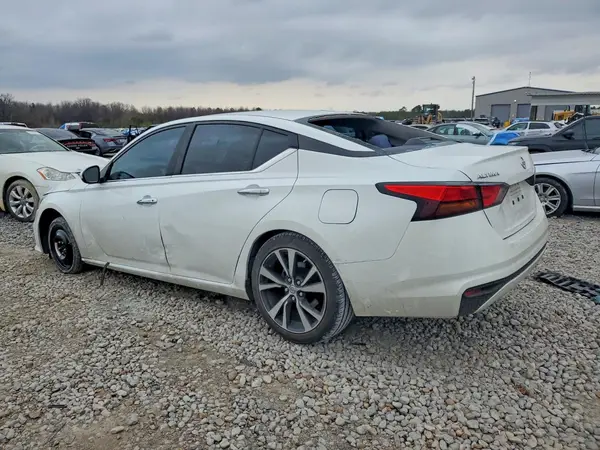 1N4BL4BV2LN306744 2020 NISSAN ALTIMA - Image 2