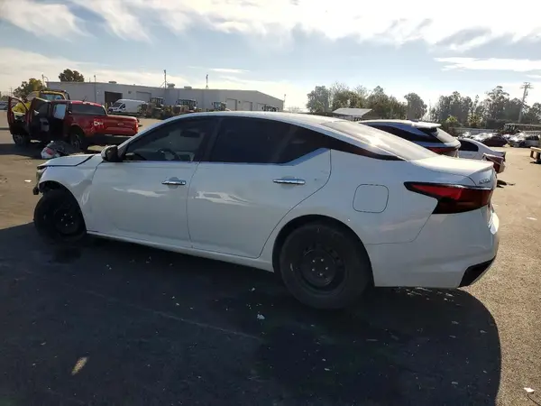 1N4BL4BV2MN347313 2021 NISSAN ALTIMA - Image 2