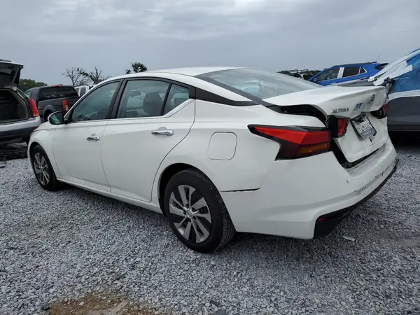 1N4BL4BV2MN352642 2021 NISSAN ALTIMA - Image 2