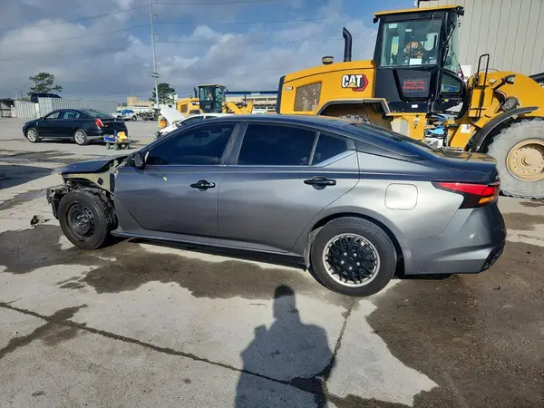 1N4BL4BV2MN368873 2021 NISSAN ALTIMA - Image 2