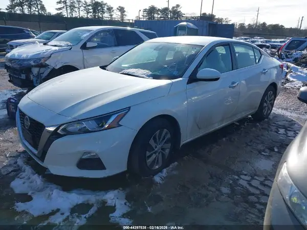 1N4BL4BV2MN373538 2021 NISSAN ALTIMA - Image 2