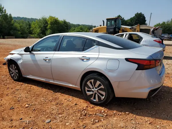 1N4BL4BV2MN382031 2021 NISSAN ALTIMA - Image 2