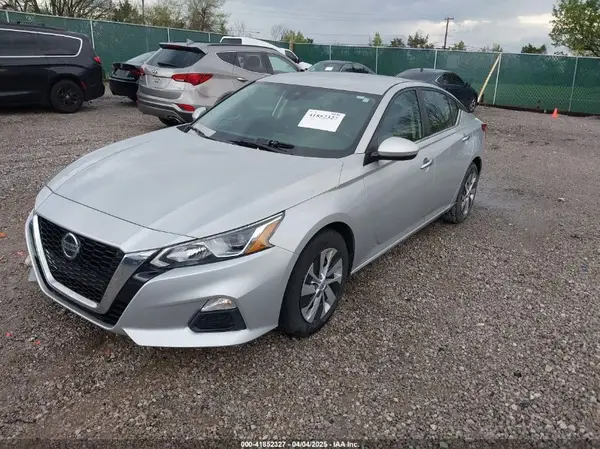 1N4BL4BV2MN382045 2021 NISSAN ALTIMA - Image 2