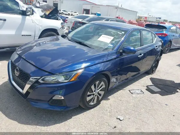 1N4BL4BV2MN391148 2021 NISSAN ALTIMA - Image 2