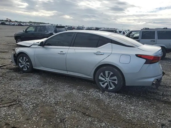 1N4BL4BV2MN395166 2021 NISSAN ALTIMA - Image 2