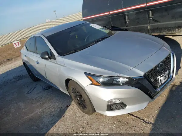 1N4BL4BV2NN304916 2022 NISSAN ALTIMA - Image 1