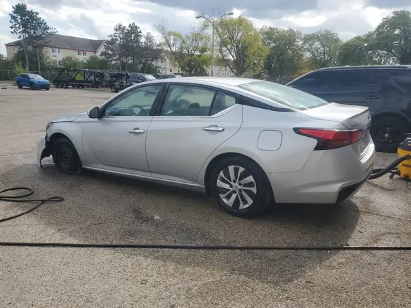 1N4BL4BV2NN310067 2022 NISSAN ALTIMA - Image 2