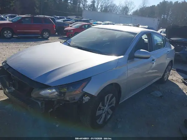 1N4BL4BV2NN329671 2022 NISSAN ALTIMA - Image 2
