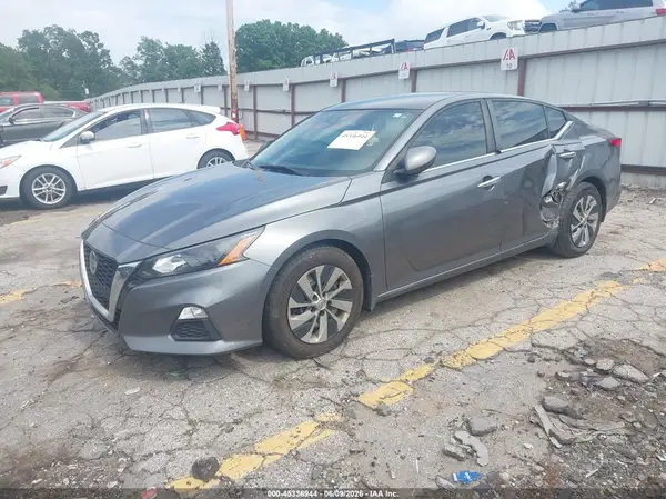 1N4BL4BV2NN340220 2022 NISSAN ALTIMA - Image 2