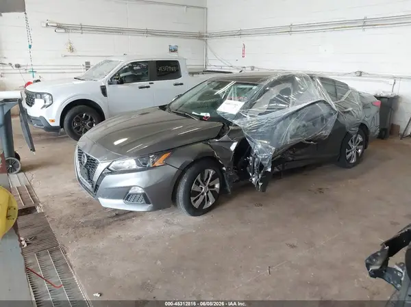 1N4BL4BV2NN343702 2022 NISSAN ALTIMA - Image 2