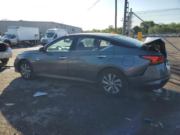 1N4BL4BV2NN345045 2022 NISSAN ALTIMA - Image 2