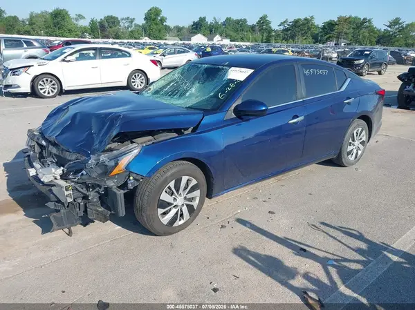 1N4BL4BV2NN347667 2022 NISSAN ALTIMA - Image 2