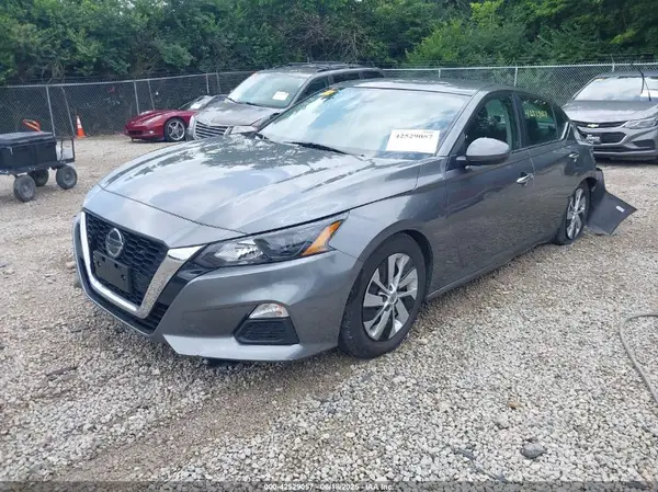 1N4BL4BV2NN348446 2022 NISSAN ALTIMA - Image 2