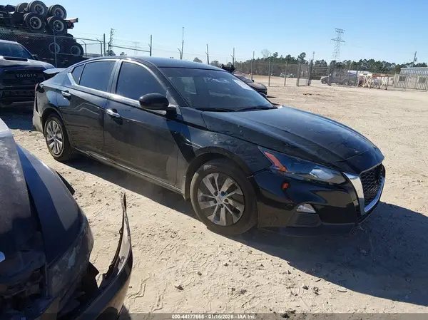 1N4BL4BV2NN349788 2022 NISSAN ALTIMA - Image 1