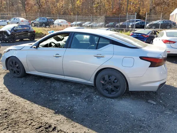 1N4BL4BV2NN411626 2022 NISSAN ALTIMA - Image 2