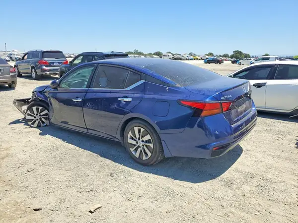 1N4BL4BV2NN424070 2022 NISSAN ALTIMA - Image 2