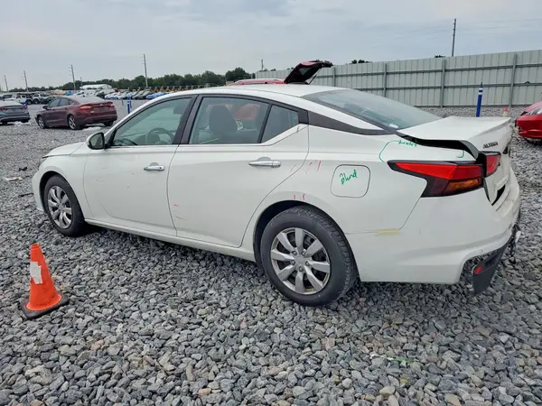 1N4BL4BV2PN315594 2023 NISSAN ALTIMA - Image 2