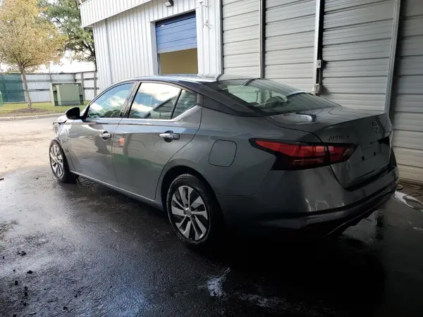 1N4BL4BV2PN318527 2023 NISSAN ALTIMA - Image 2
