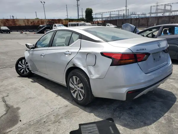 1N4BL4BV2PN341872 2023 NISSAN ALTIMA - Image 2
