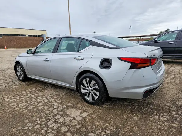 1N4BL4BV2PN342164 2023 NISSAN ALTIMA - Image 2