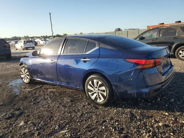 1N4BL4BV2PN352936 2023 NISSAN ALTIMA - Image 2