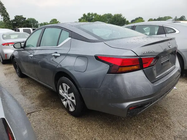 1N4BL4BV2PN357313 2023 NISSAN ALTIMA - Image 2