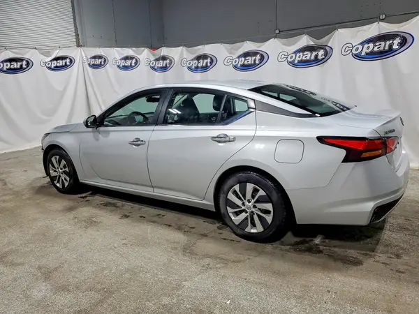 1N4BL4BV2PN372958 2023 NISSAN ALTIMA - Image 2